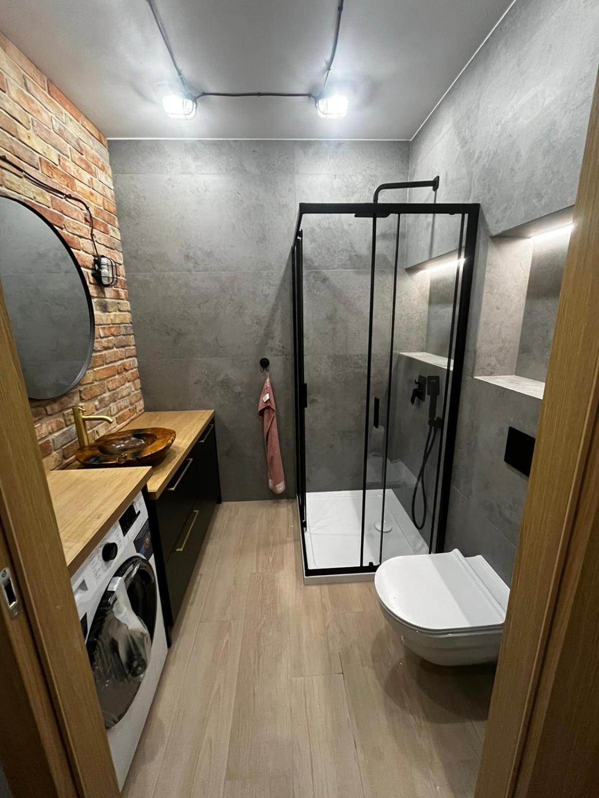 Apartament Z Widokiem Na Stadion Styl Industrialny Jedyny Taki Check In 24 H Poznań Exteriör bild